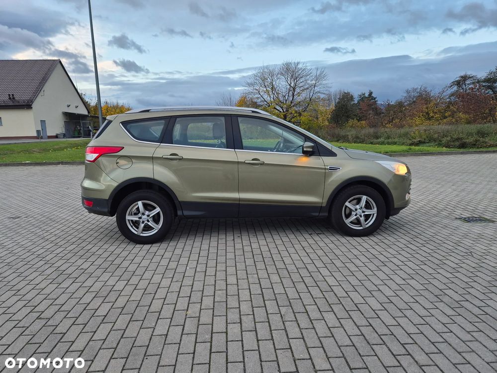 Ford Kuga 1.6 EcoBoost 2x4 SYNC - 4