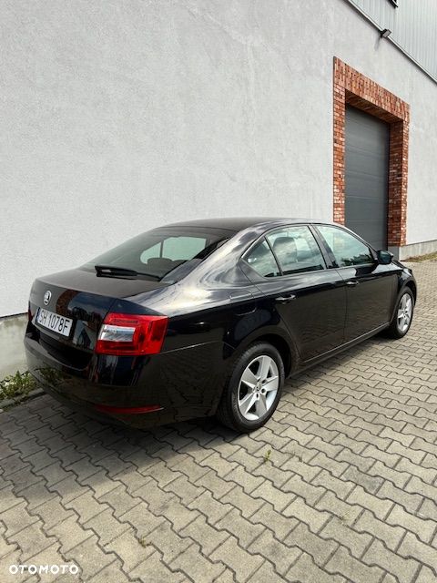 Skoda Octavia 1.6 TDI Ambition - 8