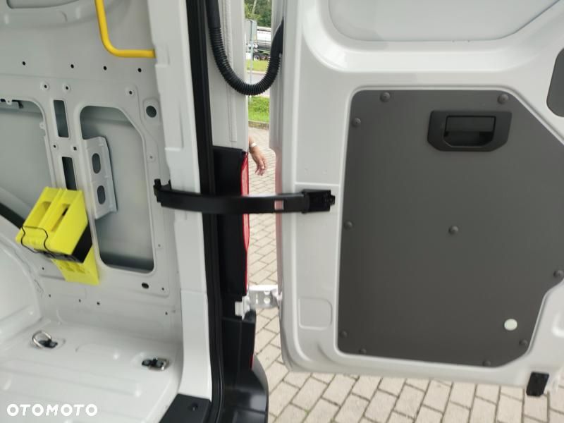 Volkswagen Crafter - 19