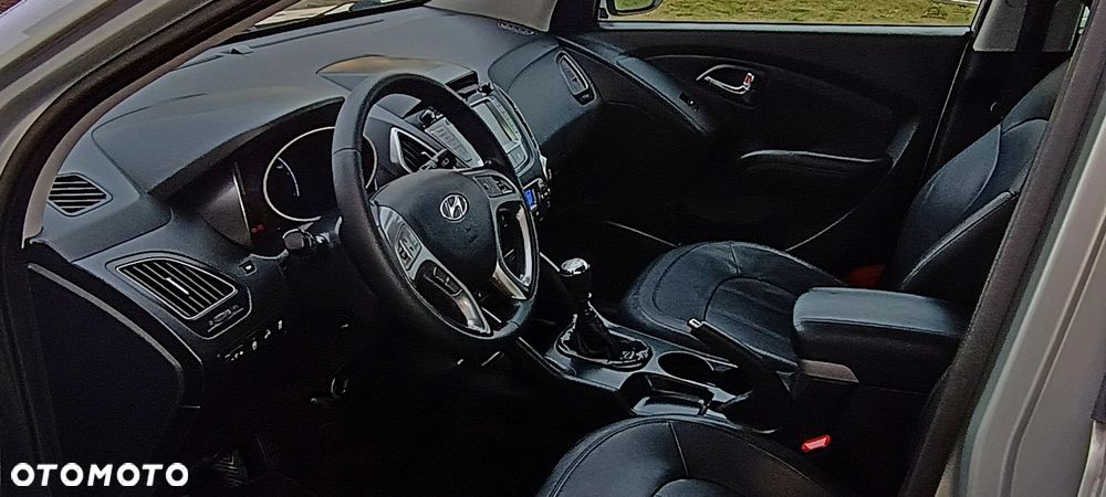 Hyundai ix35 1.7 CRDi Premium 2WD - 9