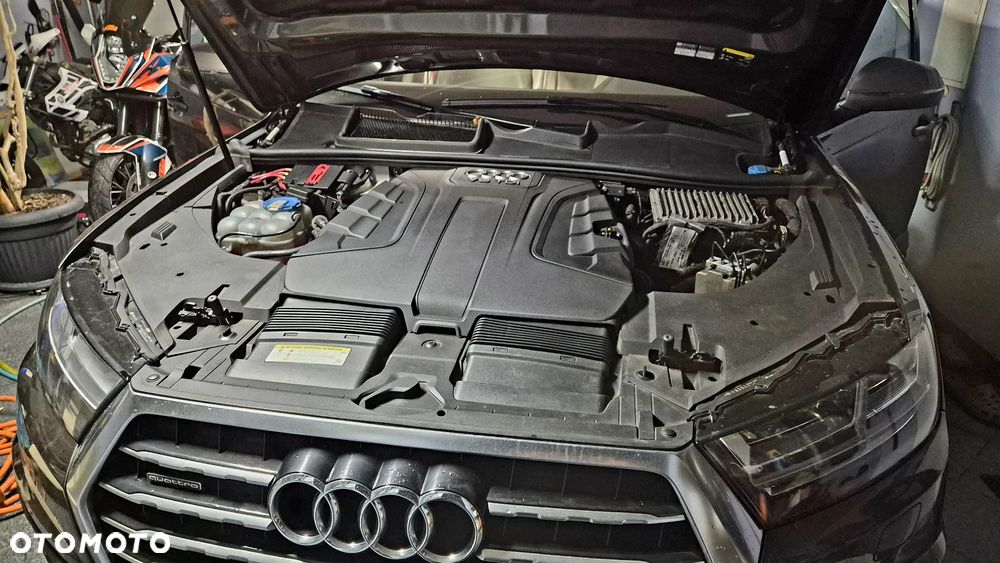 Audi Q7 - 13
