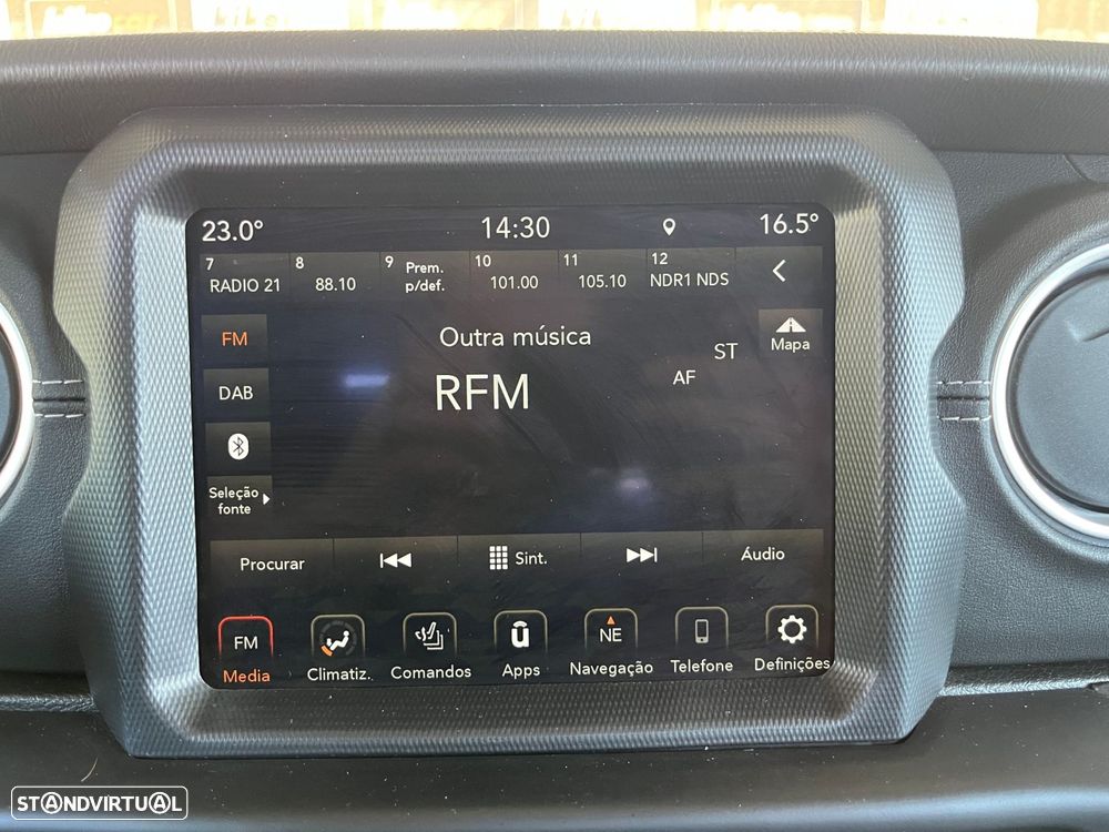 Jeep Gladiator 3.0 CRD Overland AT8 - 47