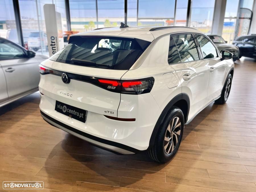 VW T-Roc 1.5 eTSI Trend DSG - 2