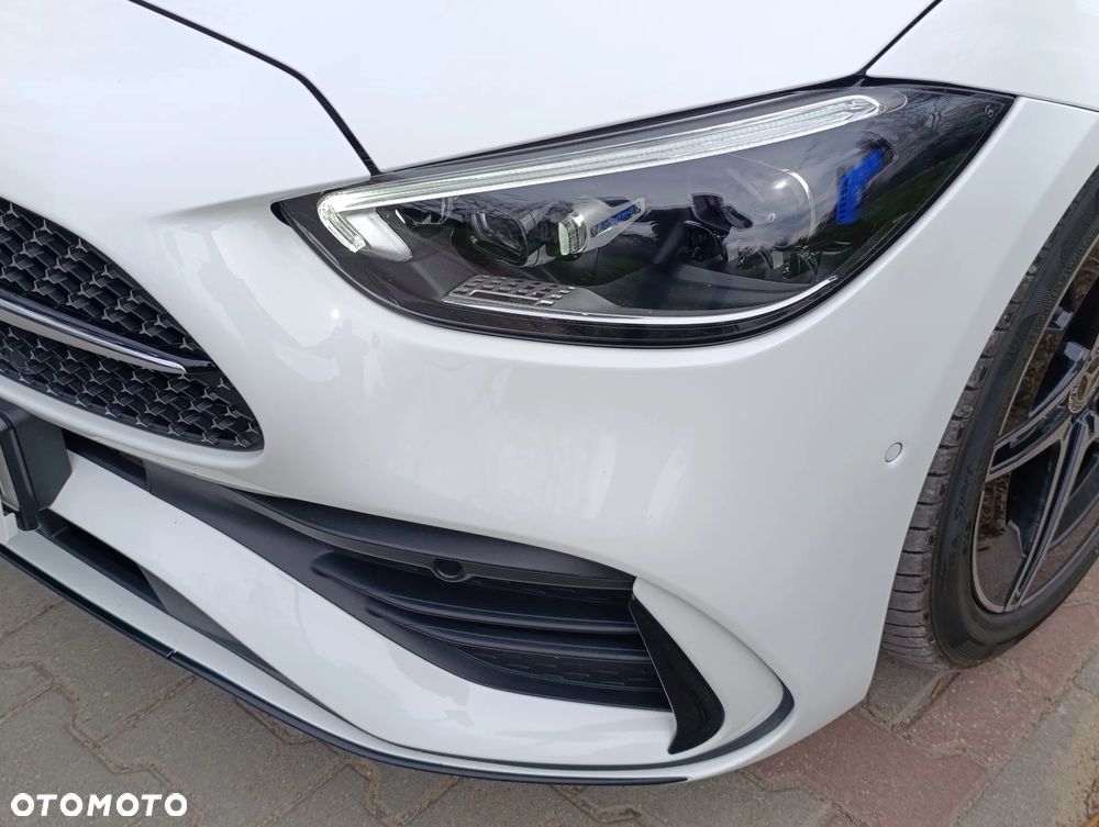 Mercedes-Benz Klasa C 300 d mHEV AMG - 10
