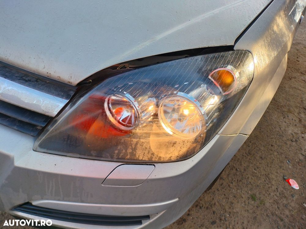 Dezmembrari  Opel ASTRA H  2004  > 2012 1.6 Benzina - 3