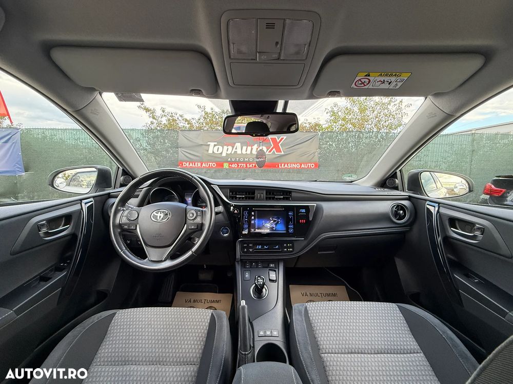 Toyota Auris 1.8 VVT-i Automatik Team Deutschland - 5