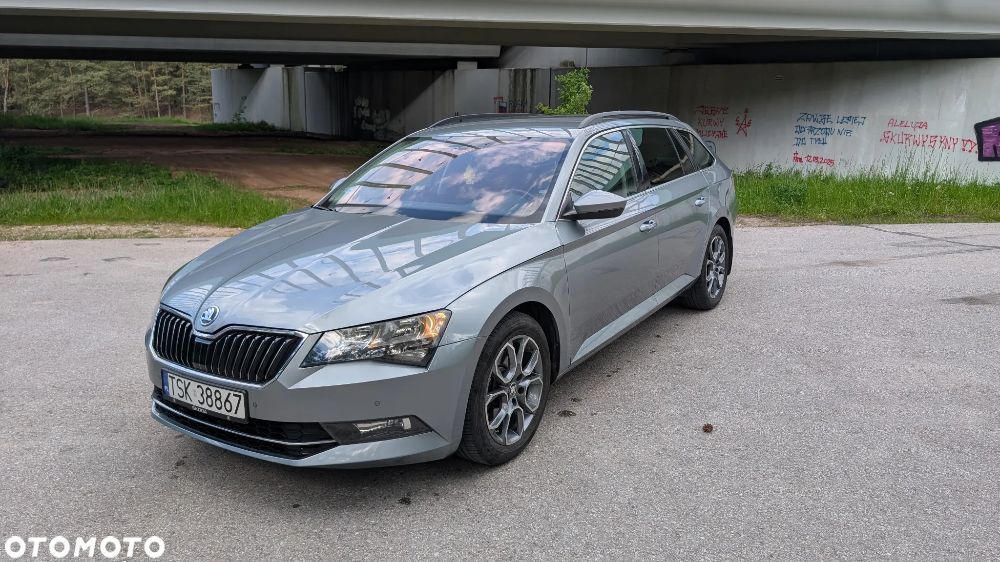 Skoda Superb 1.6 TDI DSG Ambition - 13