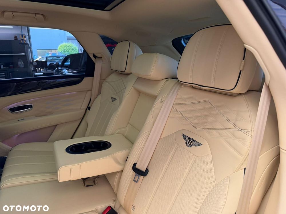 Bentley Bentayga - 9