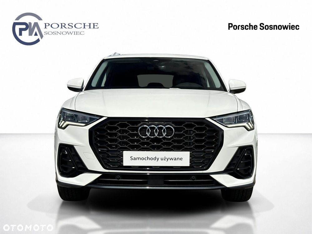 Audi Q3 Sportback - 9