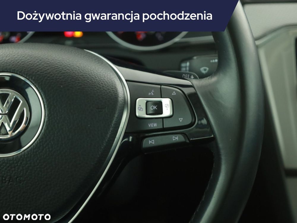 Volkswagen Passat Variant - 21