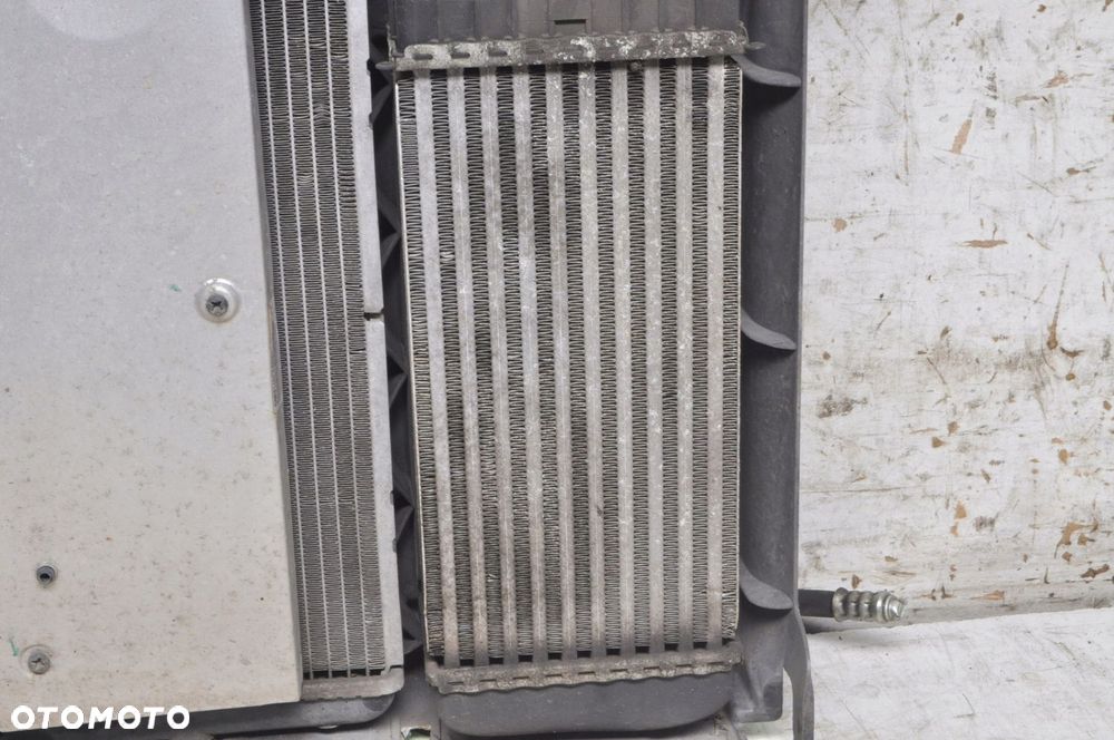 CITROEN C3 PICASSO 1.6 HDI  PAS PRZEDNI KOMPLET - 6