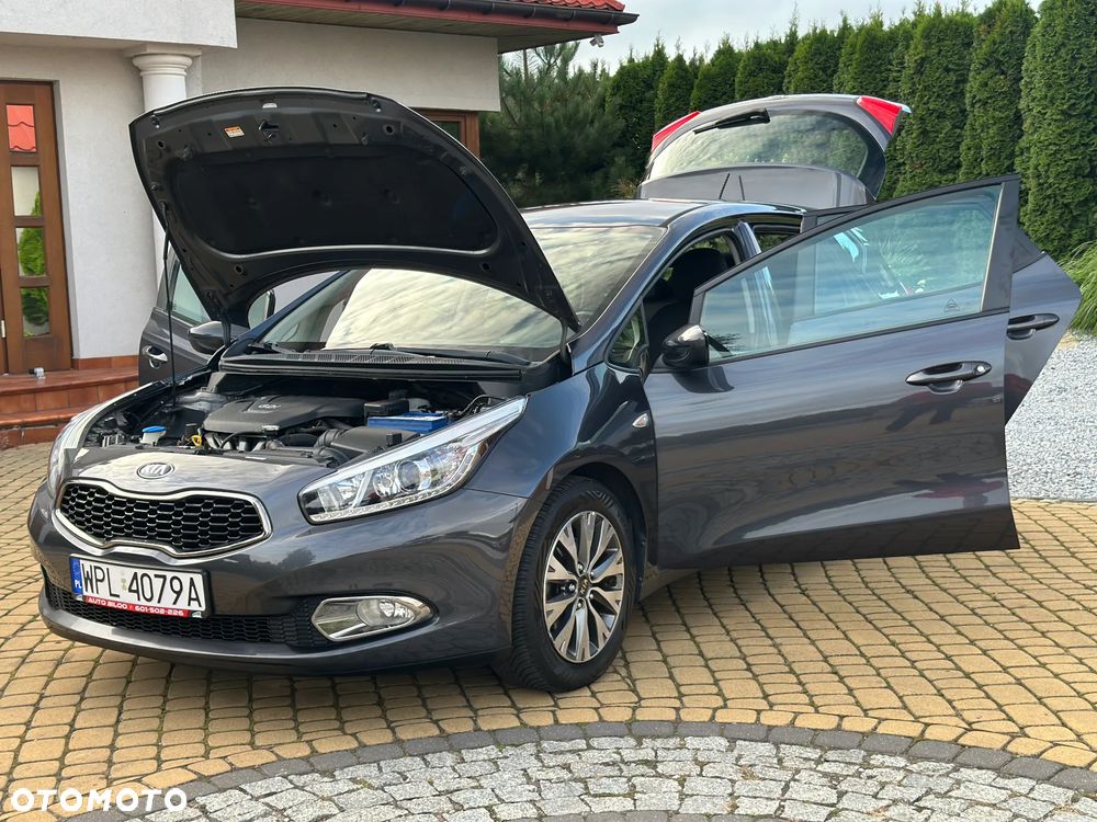 Kia Ceed Cee'd 1.6 GDI XL - 30