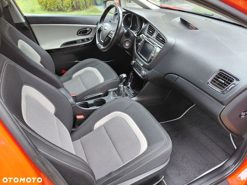 Kia Ceed 1.4 CVVT Spirit - 15