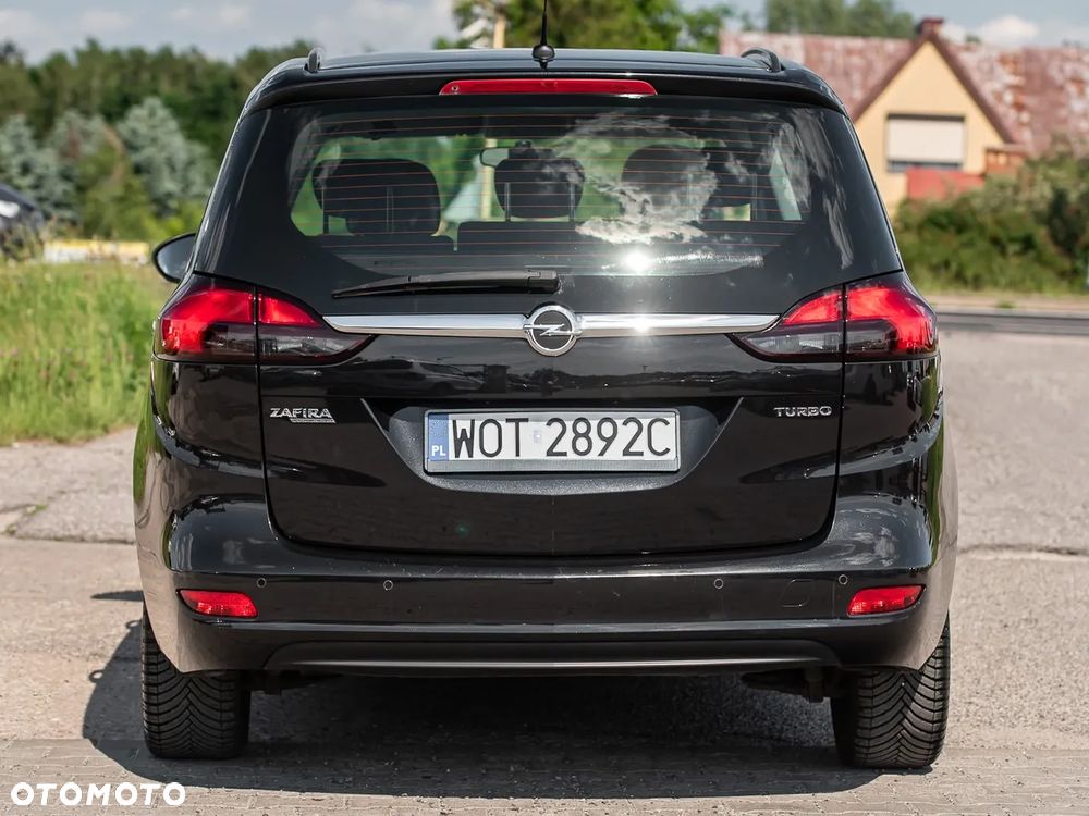 Opel Zafira - 11
