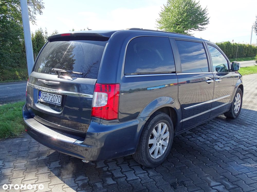 Chrysler Town & Country 3.6 Touring - 5