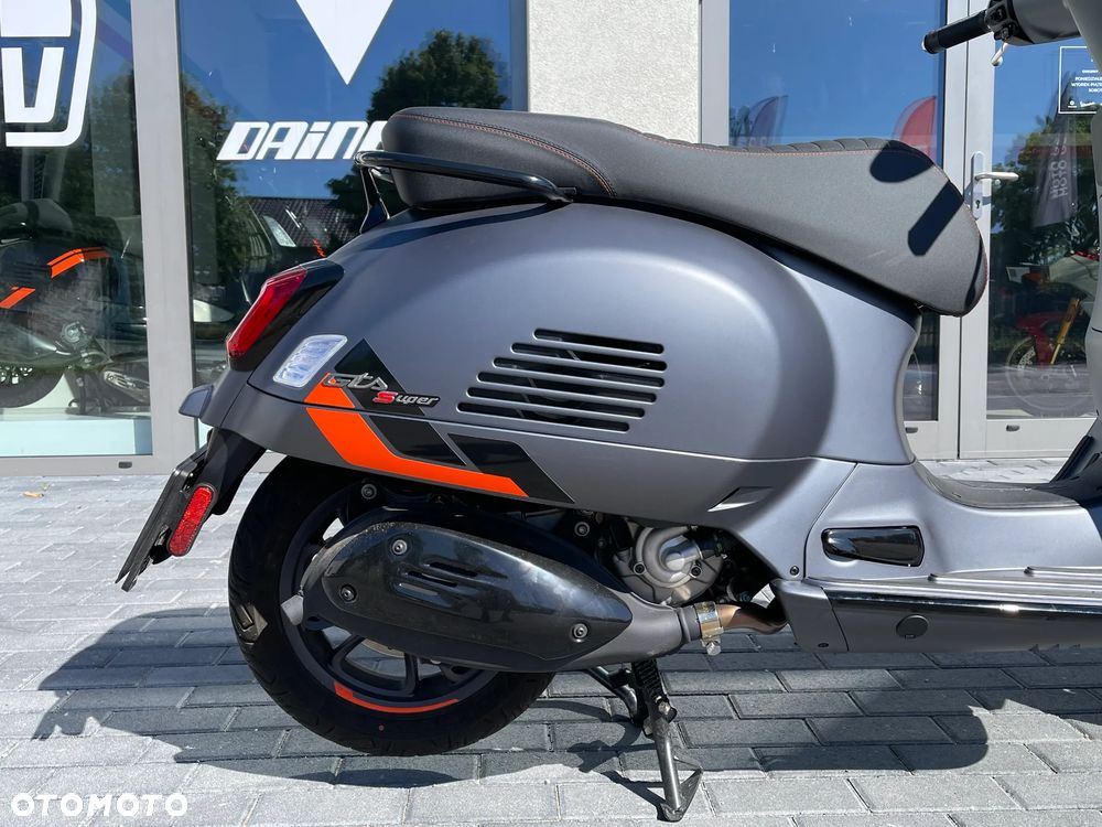 Vespa GTS - 4
