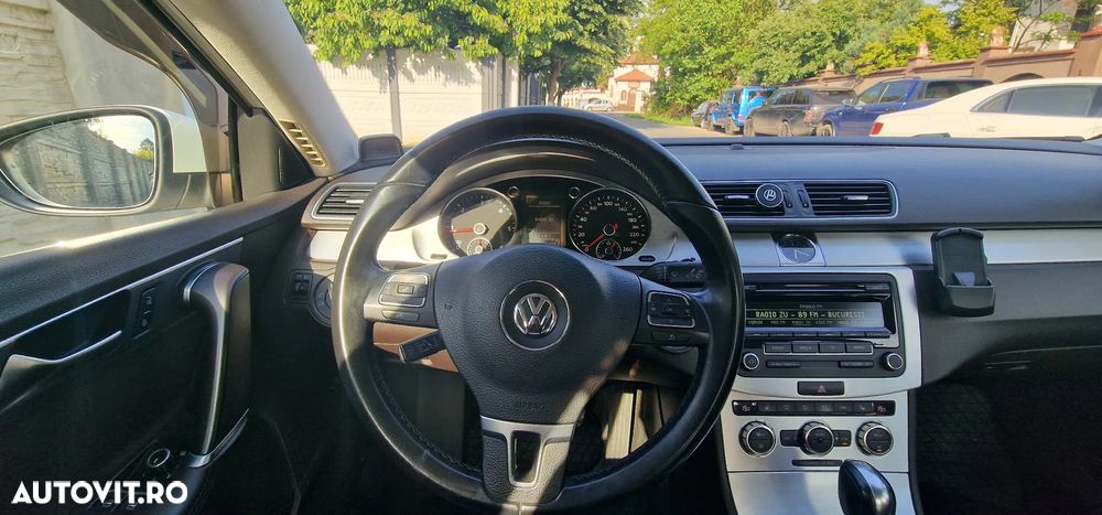 Volkswagen Passat 2.0 TDI BlueMotion Tehnology DSG Highline - 18