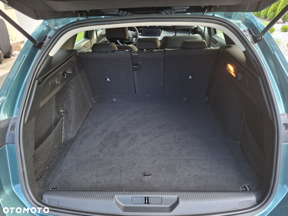 Peugeot 308 - 13
