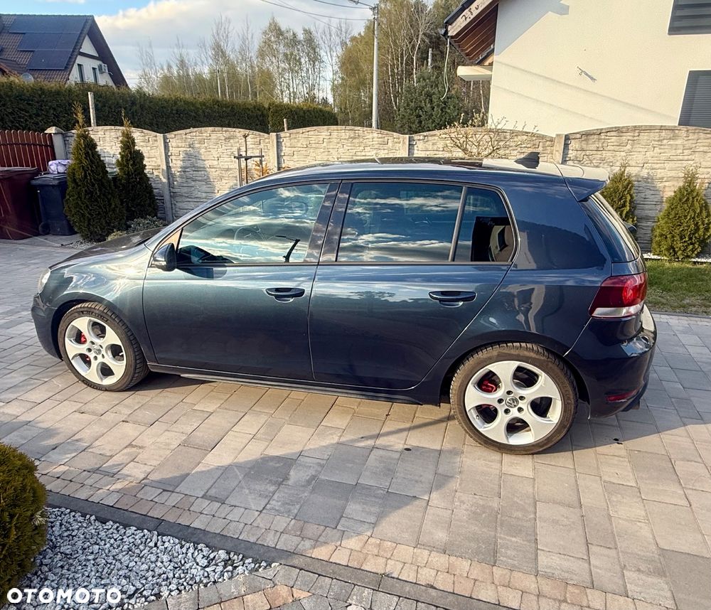 Volkswagen Golf 2.0 GTI DSG - 6