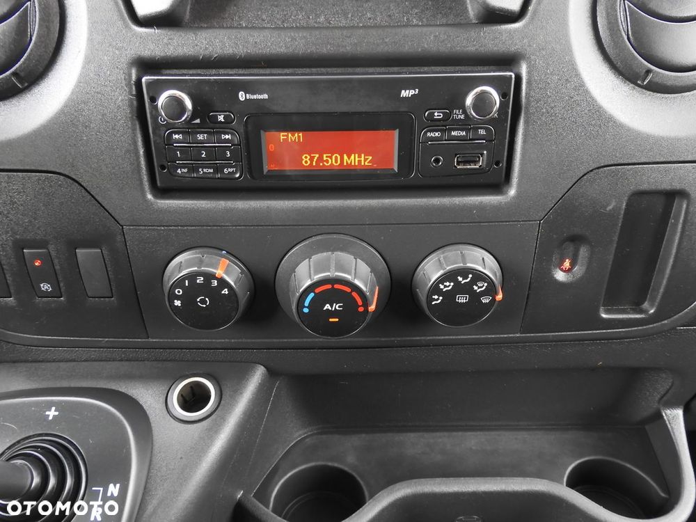 Renault MASTER PLANDEKA 10 PALET WEBASTO TEMPOMAT KLIMATYZACJA PNEUMATYKA AUTOMAT   170KM - 35
