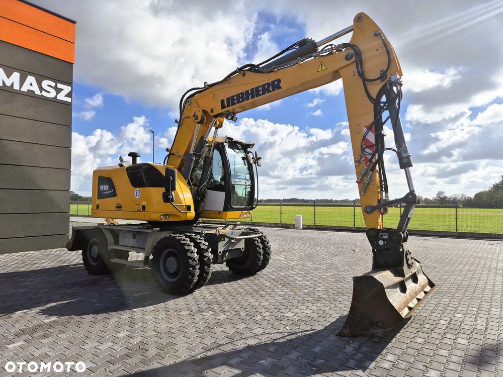 Liebherr A918 Compact / z Niemiec / - 6