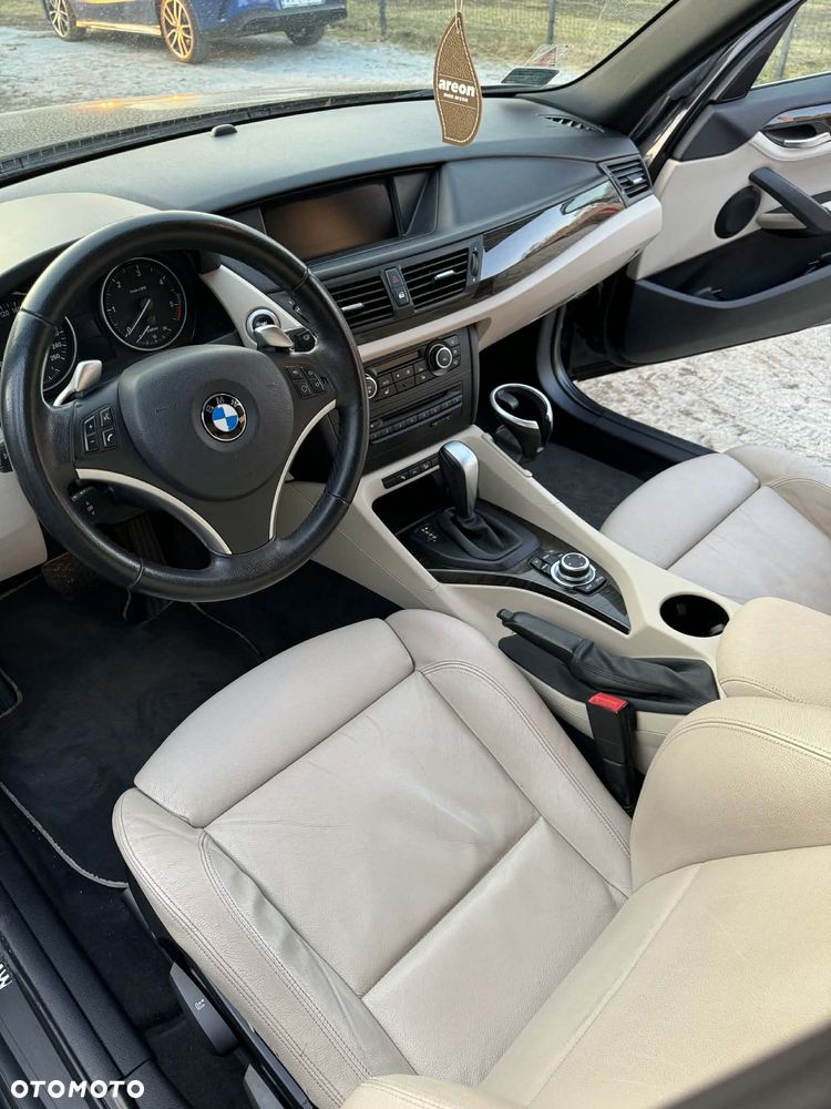 BMW X1 - 13