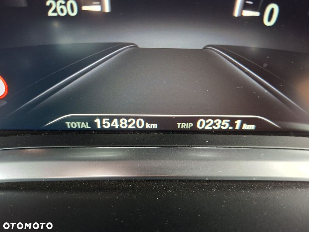 BMW Seria 7 750Ld xDrive - 36