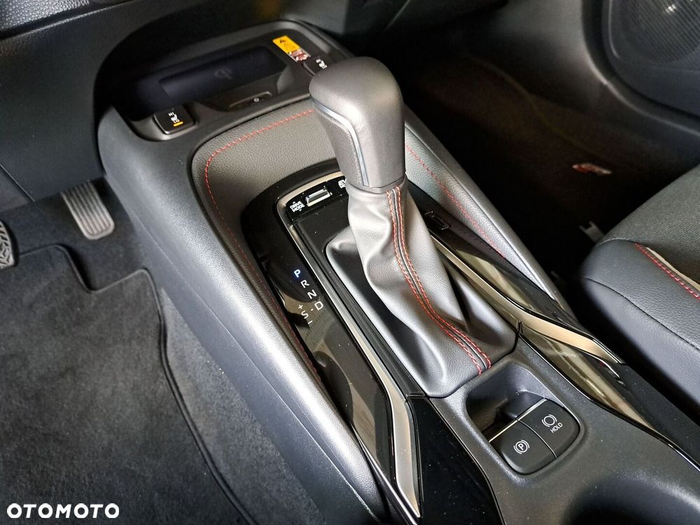 Toyota Corolla 2.0 Hybrid GR Sport - 30