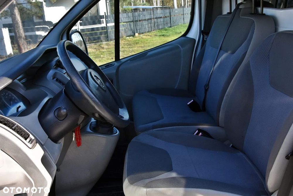 Opel Vivaro - 13