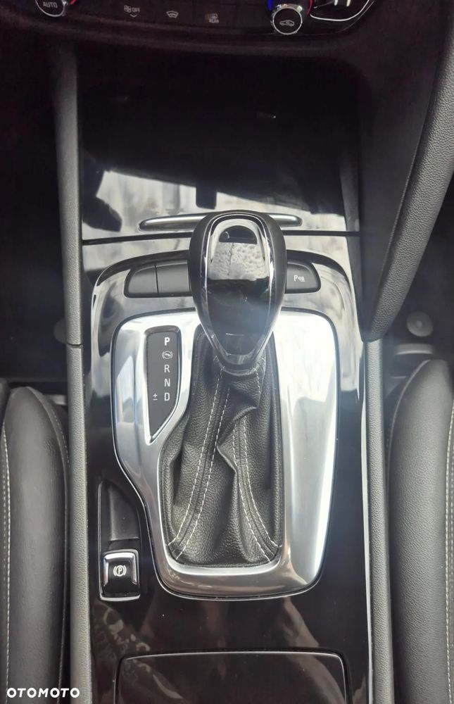 Opel Insignia 1.6 Business Innovation - 18