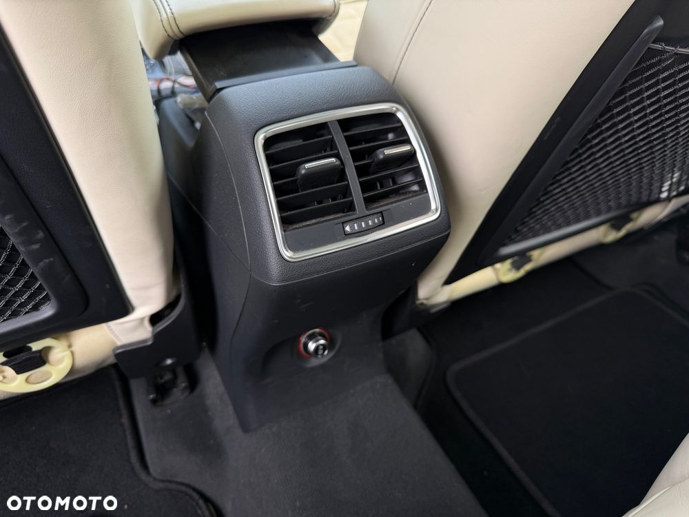 Audi Q3 2.0 TDI Quattro S tronic - 18