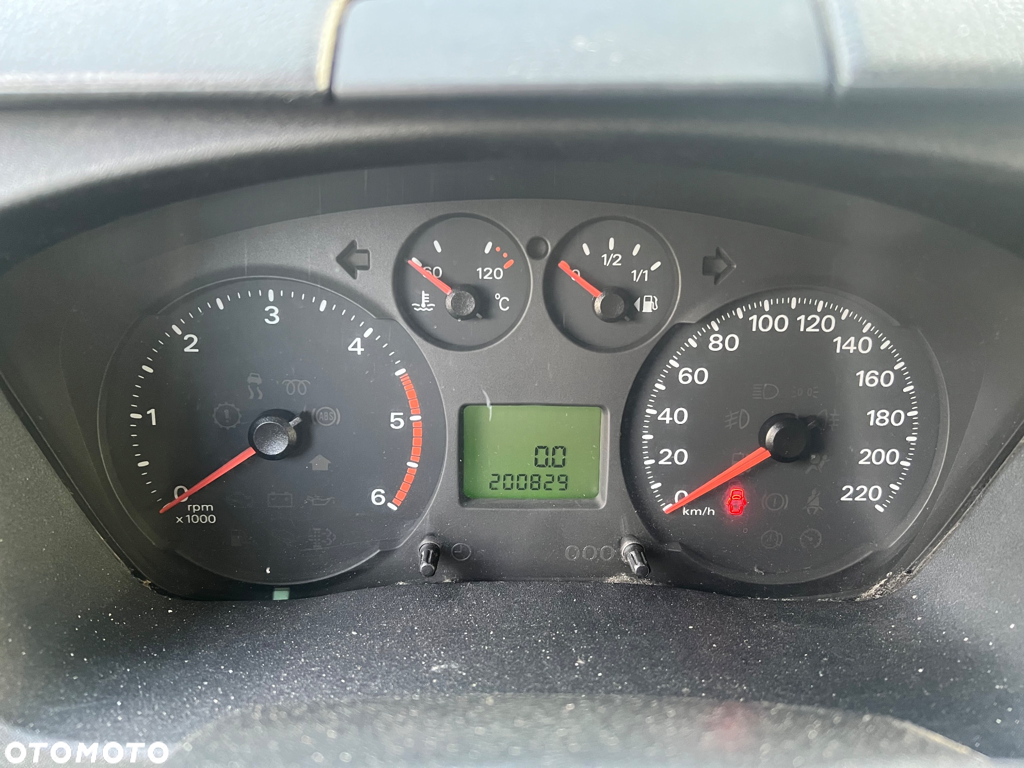 Ford Transit - 9