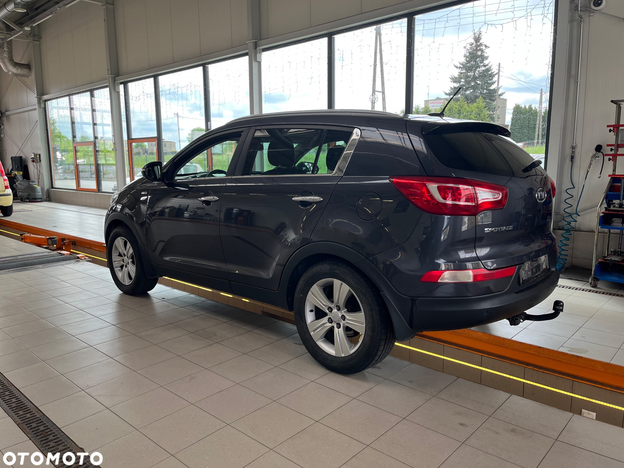 Kia Sportage 2.0 CRDI XL AWD - 2