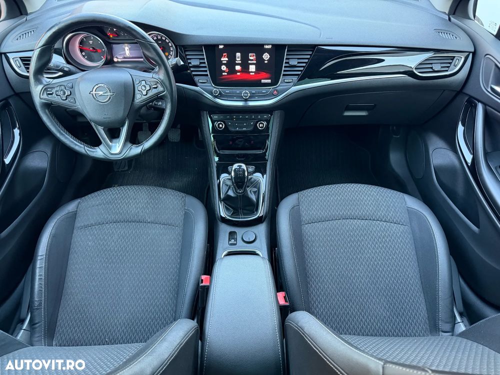 Opel Astra 1.6 BiTurbo D (CDTI) Start/Stop Innovation - 3