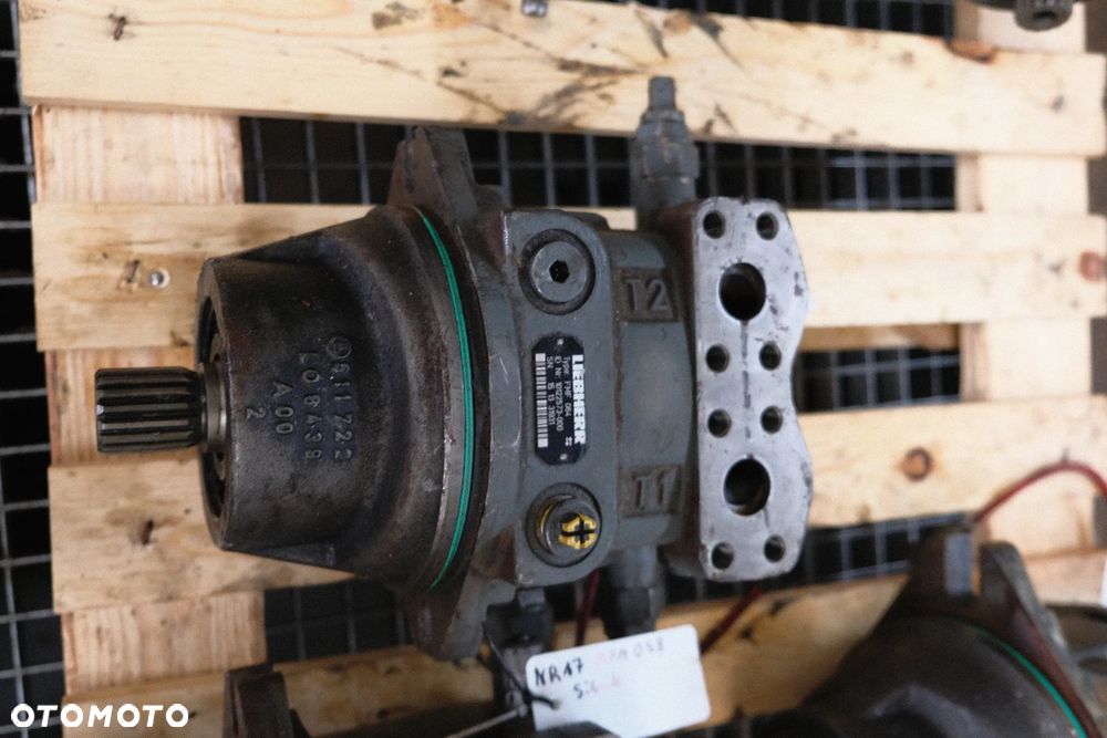 silnik obrotu  osiowy FMF 064, nr 10122573  libherr R926,R950,R906,R924,P924,R916 - 3