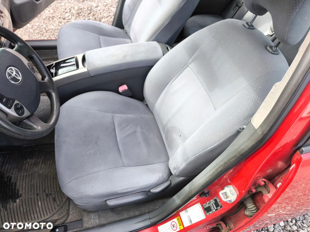 Toyota Prius 1.5 VVT-i Prestige - 17