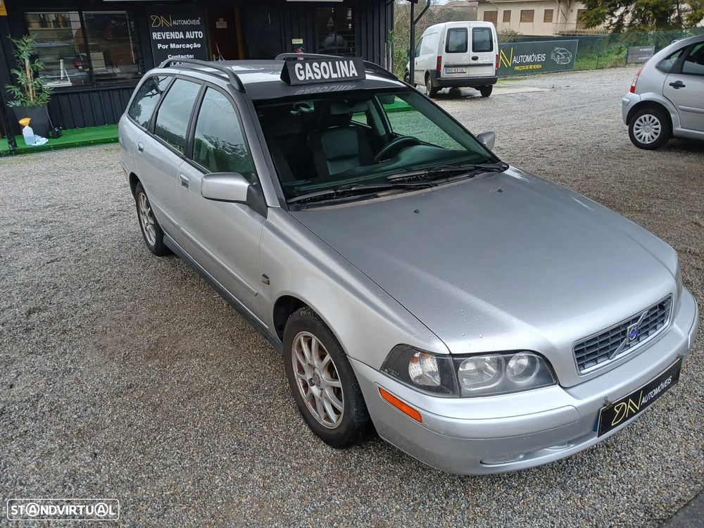 Volvo V40 1.6 Base - 8