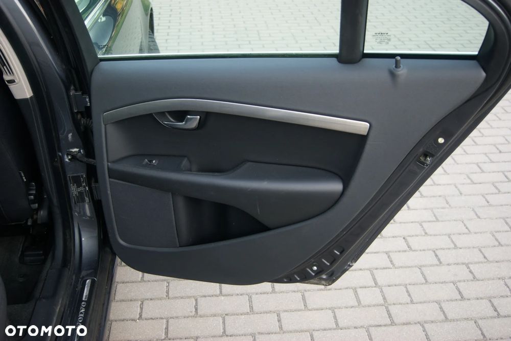 Volvo S80 2.0D Momentum - 33