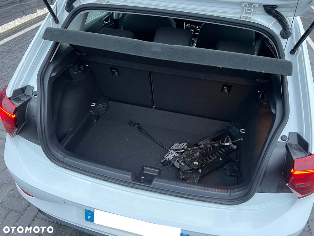 Volkswagen Polo 1.0 TSI DSG Highline - 21