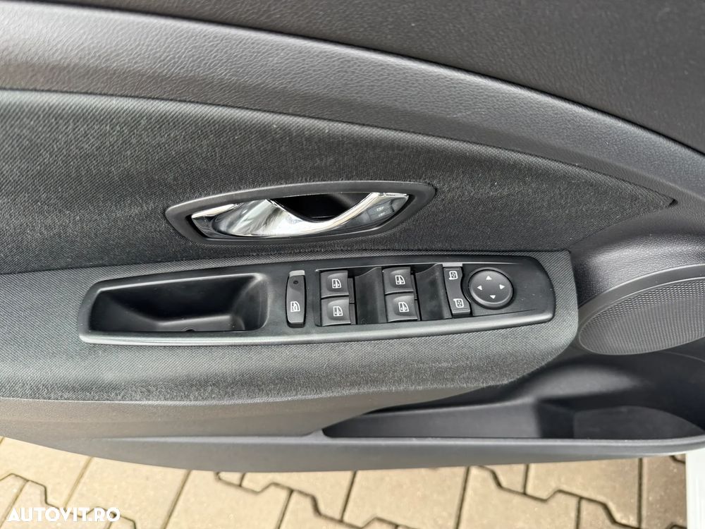 Renault Megane ENERGY dCi 110 LIMITED - 24