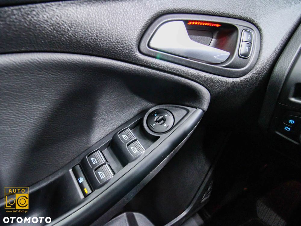 Ford Focus 2.3 EcoBoost S&S Allrad RS - 28