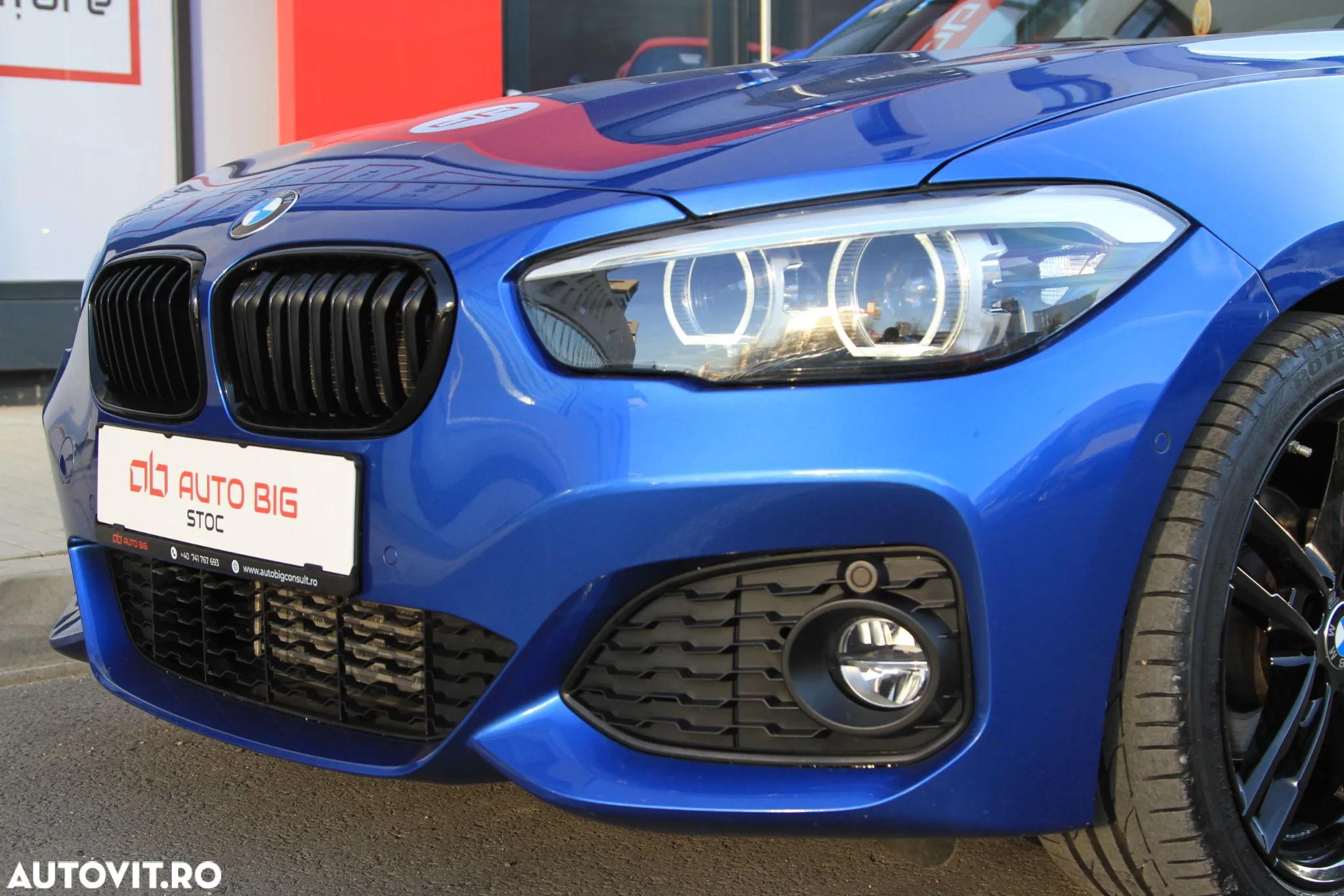 BMW Seria 1 118i Aut. M Sport - 11