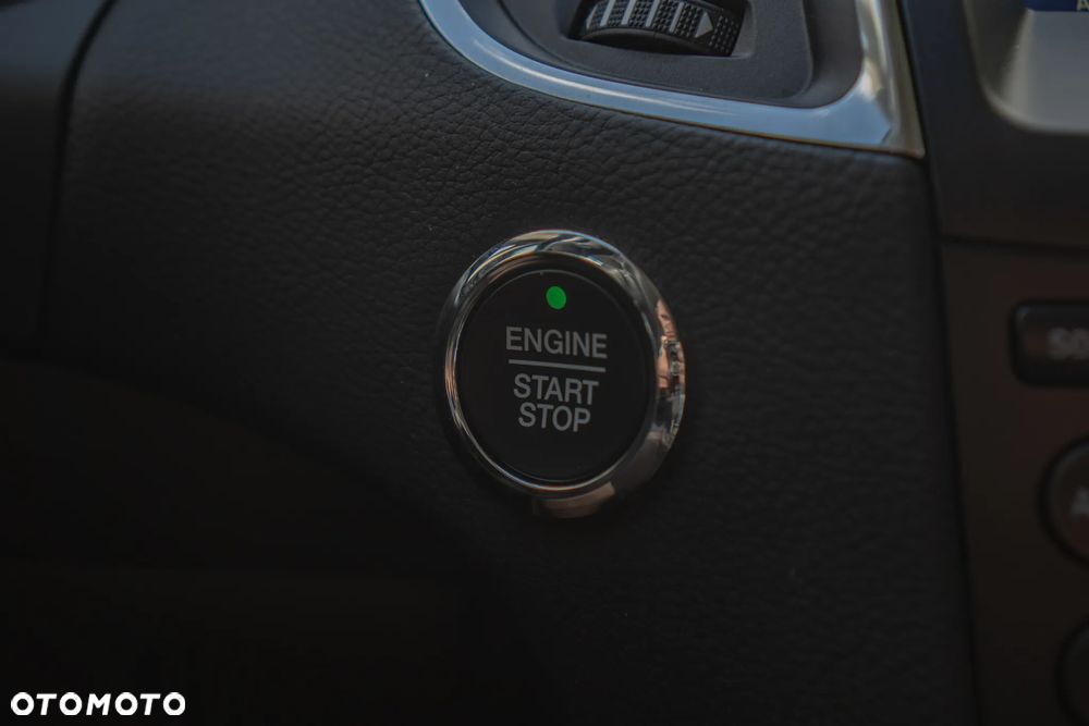 Ford S-Max 2.5 Hybrid Titanium CVT 7os - 22