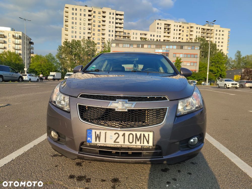 Chevrolet Cruze 1.8 LT+ - 3