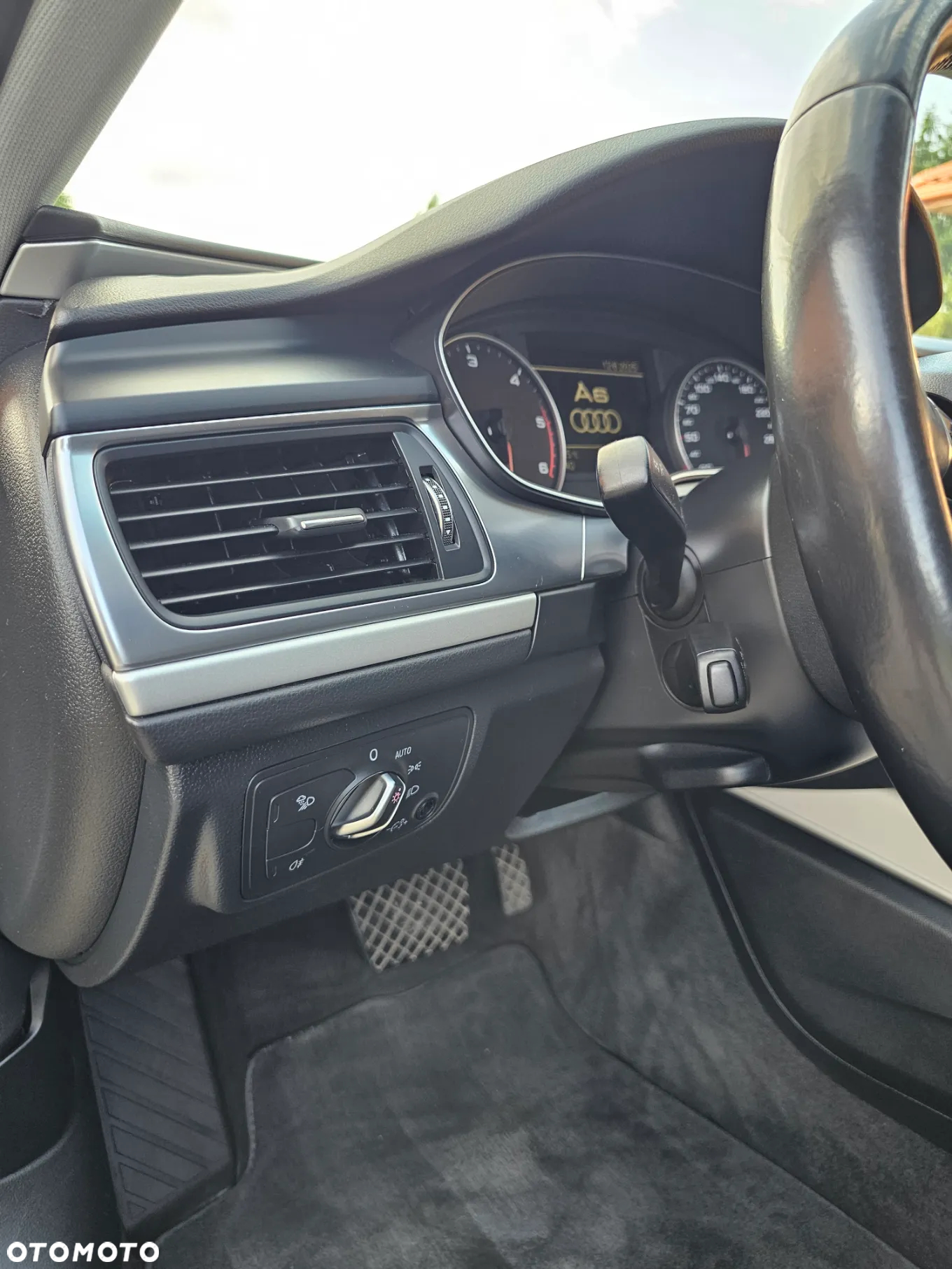 Audi A6 2.0 TDI ultra S tronic - 31