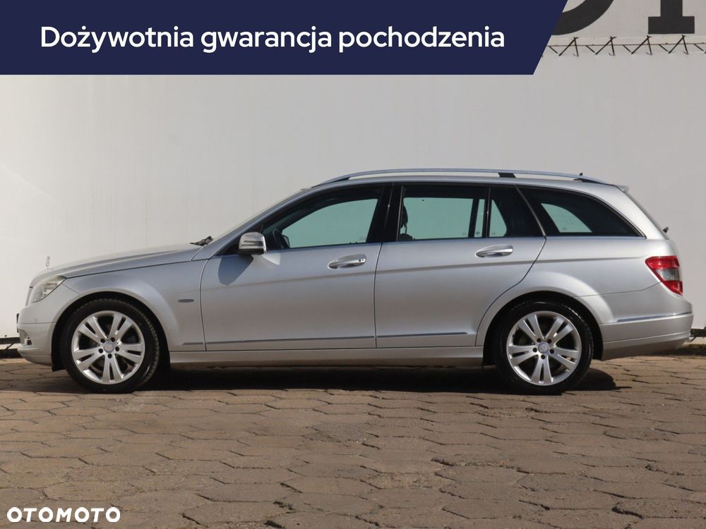 Mercedes-Benz C-Class 2009 photo 3
