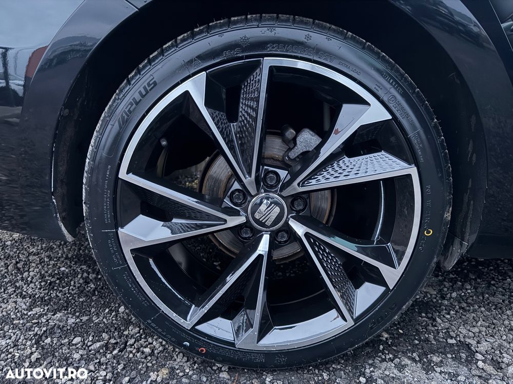 Seat Leon 2.0 TDI DPF FR Black Matt Edition - 20