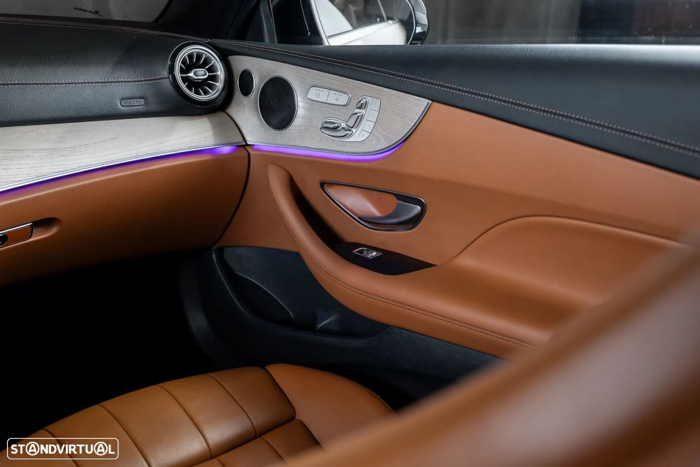 Mercedes-Benz E 300 9G-TRONIC AMG Line - 29