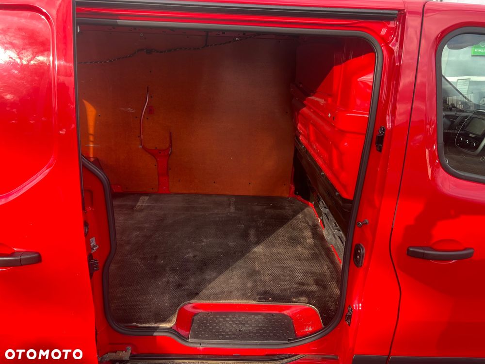 Renault Trafic - 20