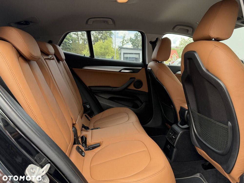 BMW X2 sDrive18d Advantage - 22